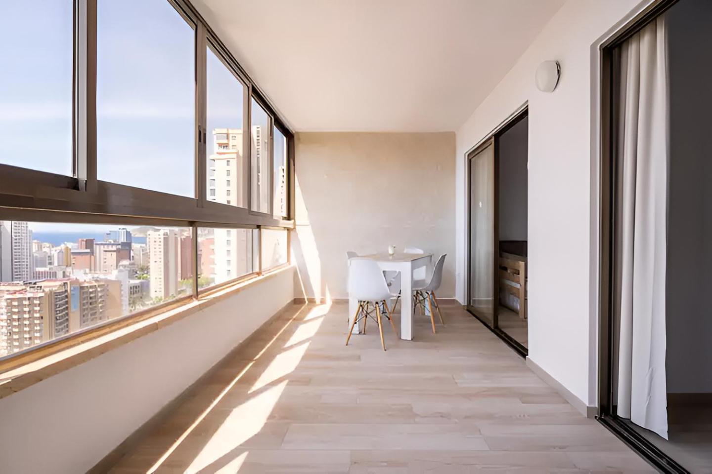 Paraiso Suites بينايدورم المظهر الخارجي الصورة