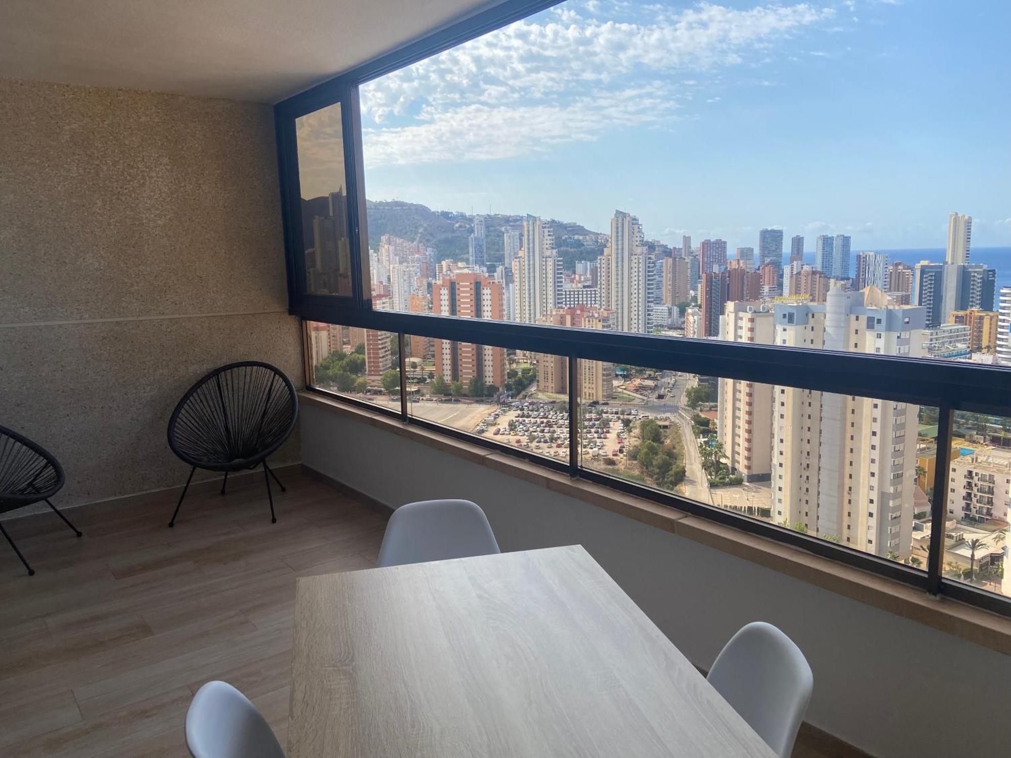 Paraiso Suites بينايدورم المظهر الخارجي الصورة
